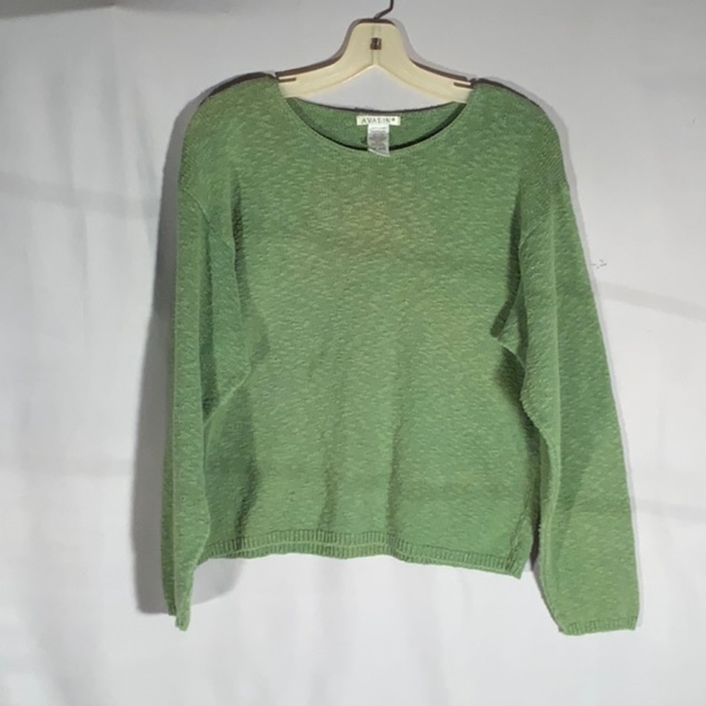 Avalon Women Top